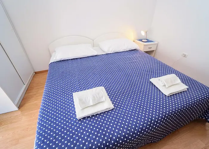 Daniela Gostinjska kuća 3*